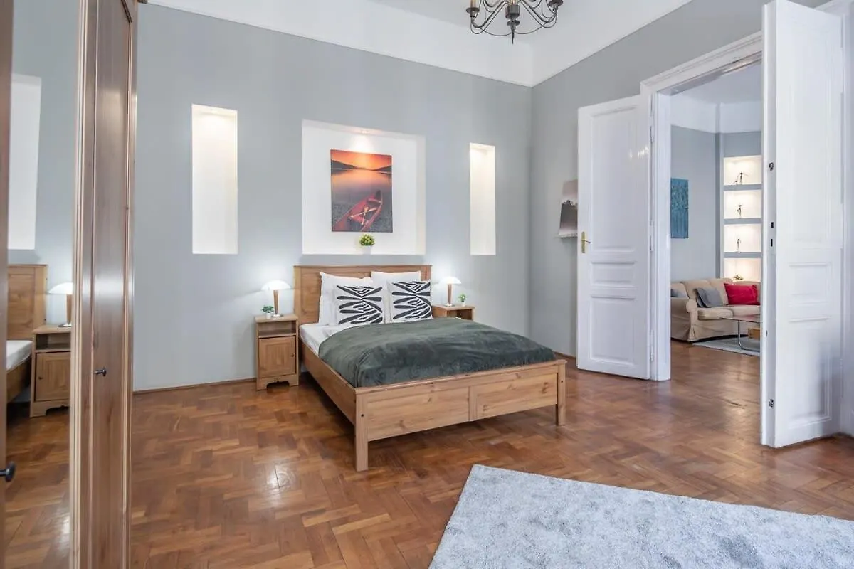 Apartman Sleek Warm Design Central Retreat Budapest
